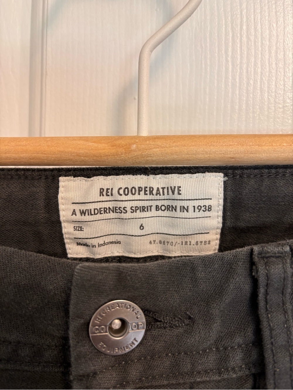 REI women’s joggers - Picture 2 of 3